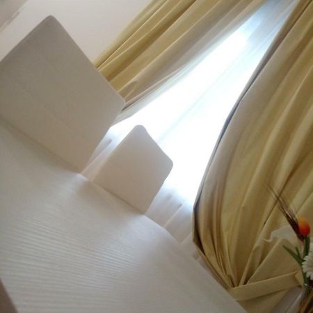 Officina Urban Sleep Bed and Breakfast San Benedetto del Tronto Eksteriør billede